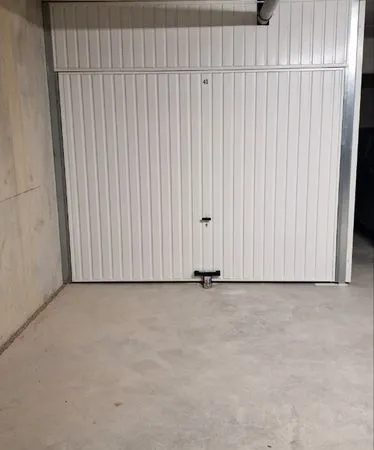 Loue garage sécurisé