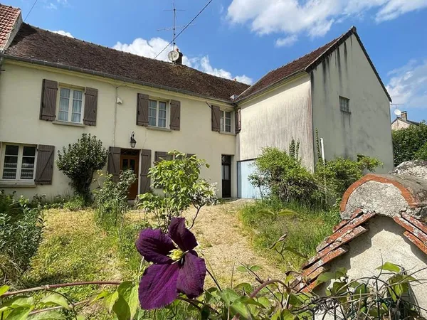 Belle maison authentique spacieuse à proximité de la gare sncf