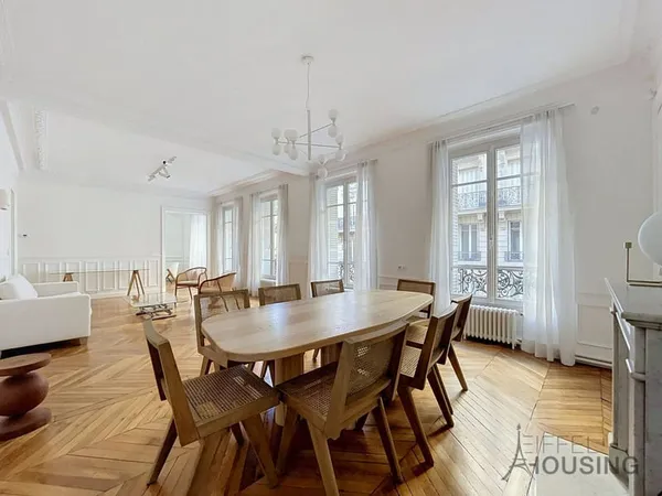 Appartement 4 pièces 140 m²