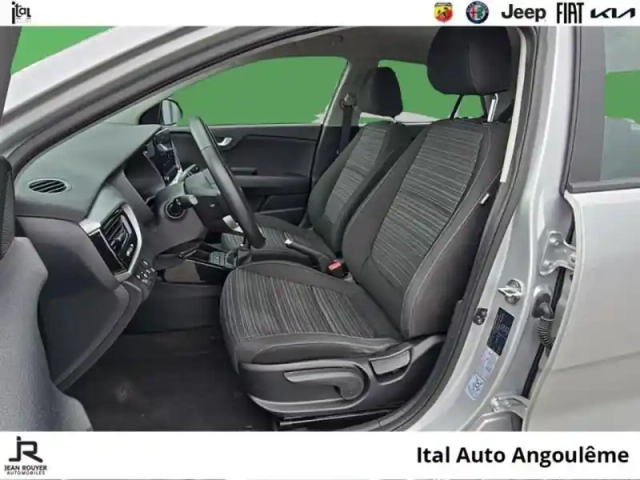 Kia Stonic 1.0 t-gdi 100ch active — photo 9