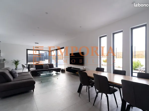 Maison 5 pièces 164 m²