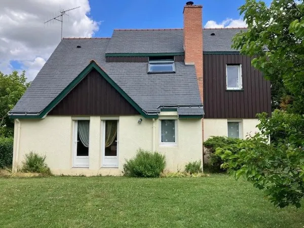 Coup de coeur assuré pour cette maison à Mozé Sur Louet.