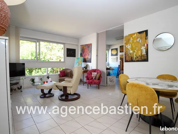 Appartement 4 pièces 85 m²