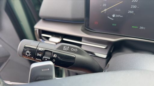 Kia Sportage 1.6 T-GDi 239 BVA8 - GT Line Premium – 2025 – 10279 km – Hybride essence – Boîte Automatique — photo 6