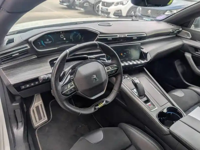 Peugeot 508 sw hybrid4 360 e-eat8 peugeot sport engineered — photo 4