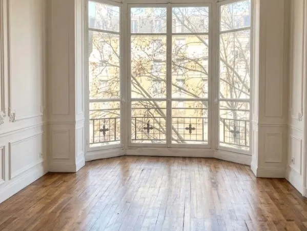 Appartement 4 pièce(s) 104.72 m2 735000 net vendeur honoraires d'agence 15000