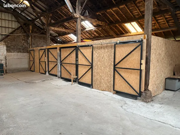 Stockage Location Quéménéven 11m² 70€
