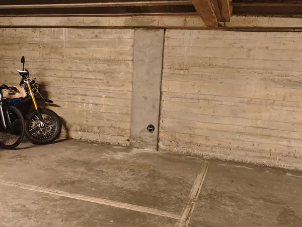 Place de parking moto