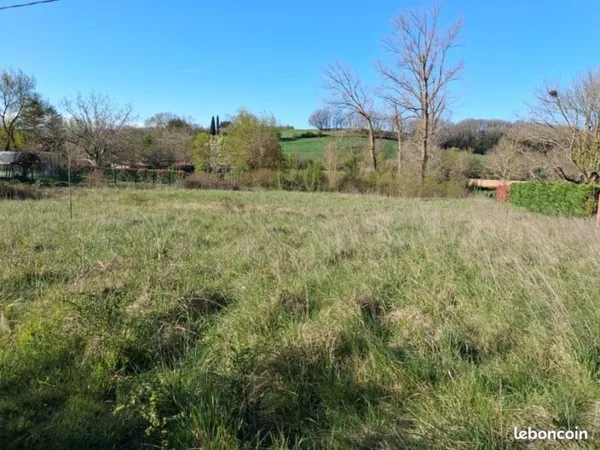 Terrain 6 100 m² Castres