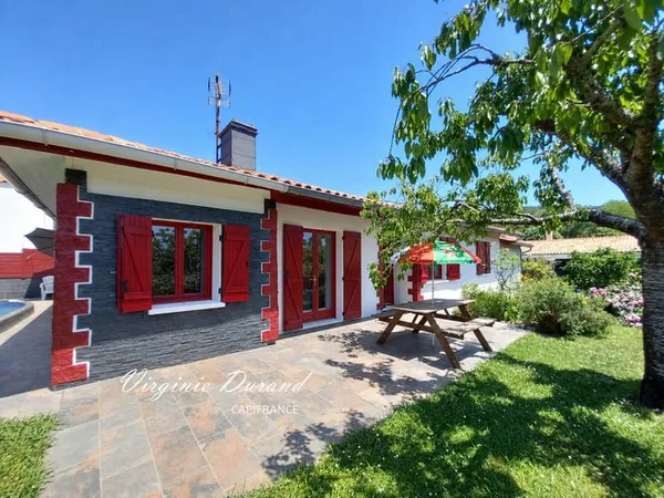 À vendre - Belle maison T5 avec piscine et studio indépendant à Tarnos