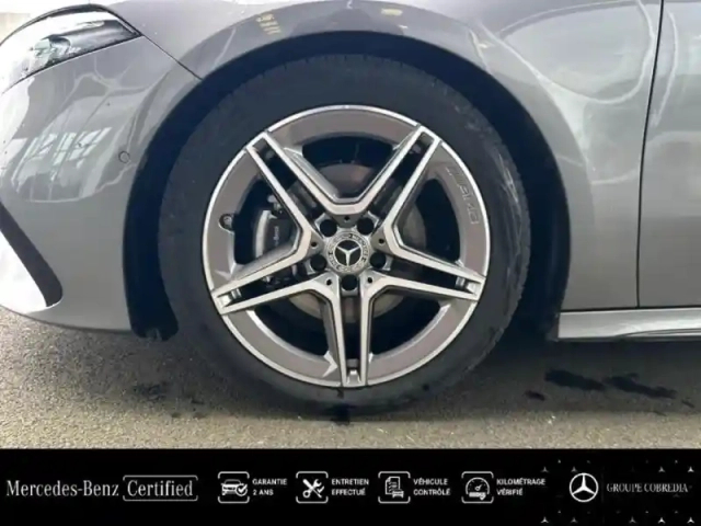 Mercedes Classe A 200 d 150ch amg line 8g-dct — photo 13