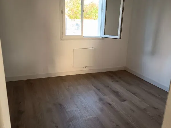 Maison mitoyenne T2 bis