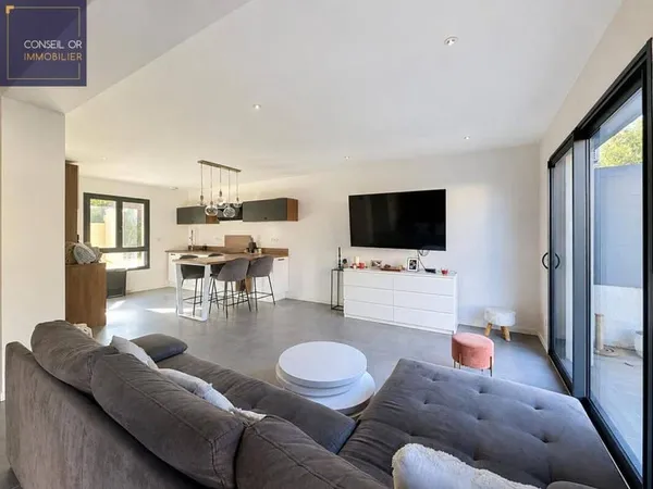Maison 5 pièces 126 m²
