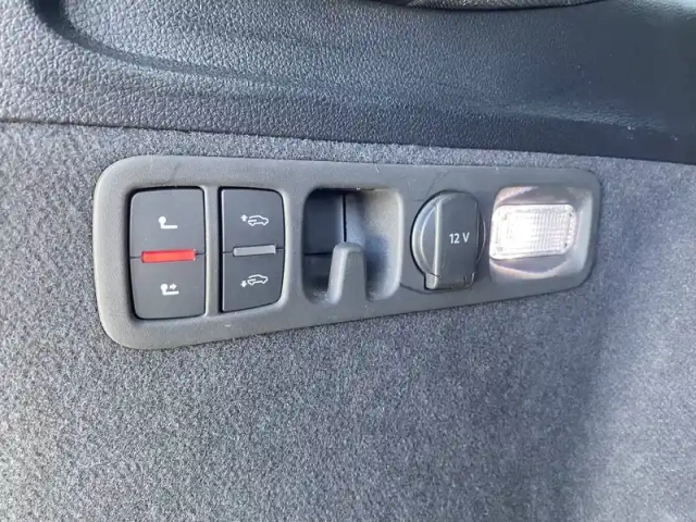 Audi Q7 3.0 v6 tdi e-tron 373 tiptronic 8 quattro 5pl — photo 8