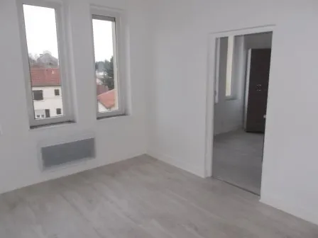 Beau F1 entierement renové