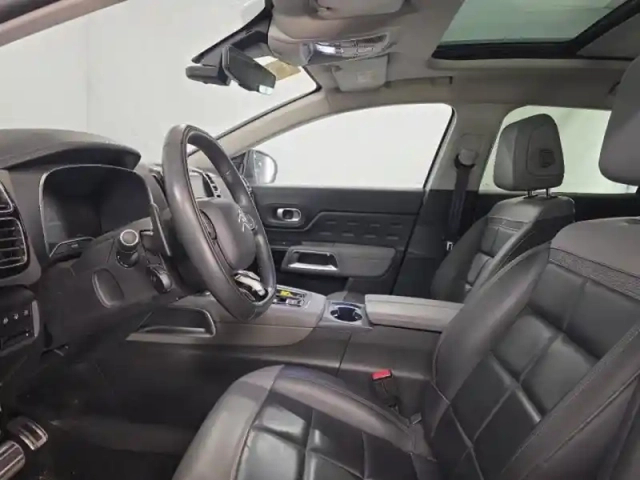 Citroën C5 Aircross hybrid 225ch shine pack e-eat8 — photo 9