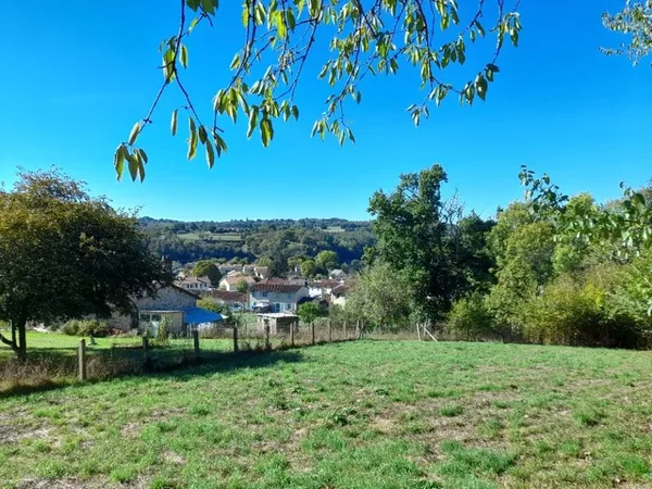 Terrain 6000 m²
