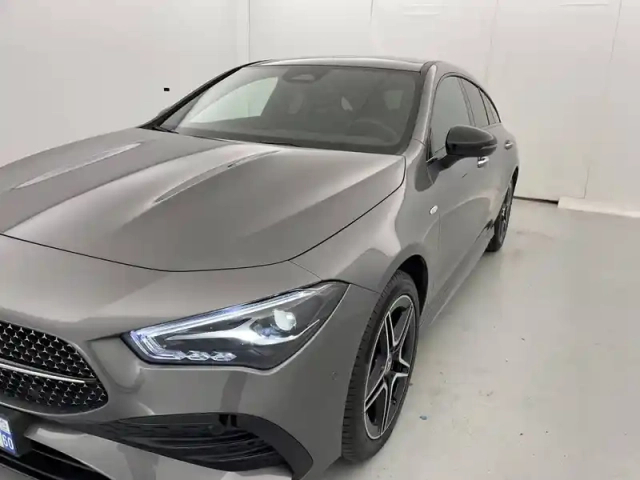 Mercedes Cla shooting brake 250 e hybrid eq 8g-dct — photo 33