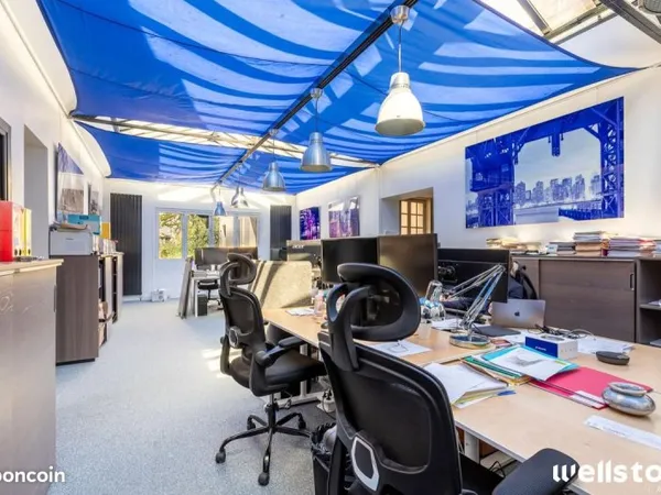 Bureau 172 m²