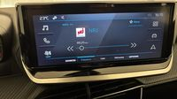 Peugeot 2008 1.2 Hybrid 145ch Style e-DCS6 — photo 18