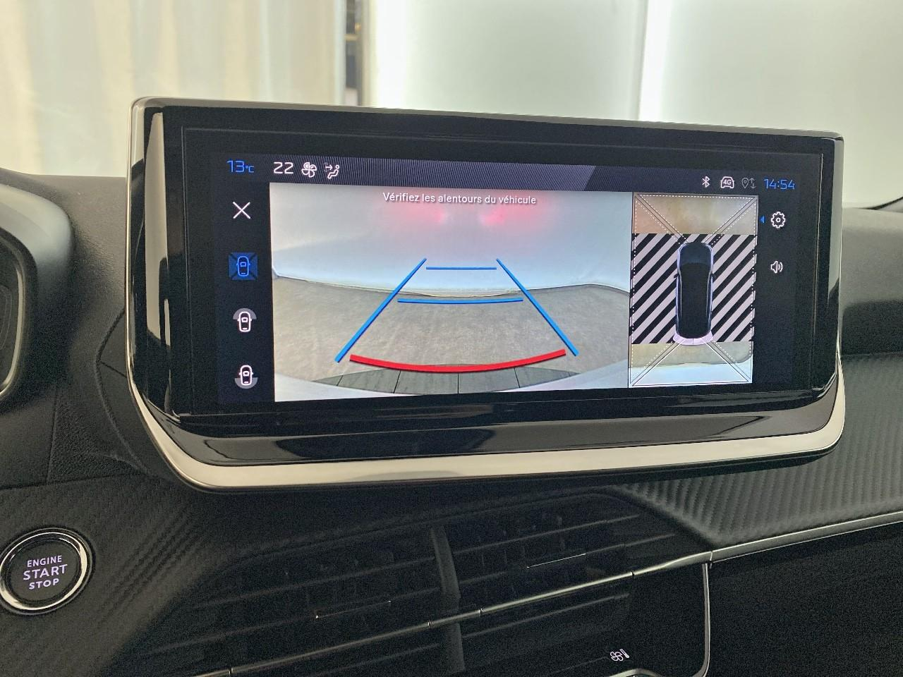 Peugeot 2008 hybrid 145 ch e-dcs6 allure — photo 17
