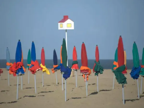 Deauville centre, face à la mer au sein d'une résidence de standing, sublime duplex