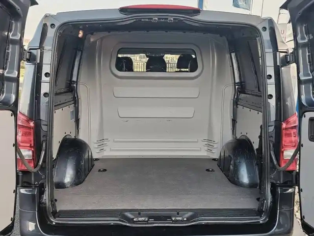 Mercedes Vito mixto 116 cdi 163ch — photo 6