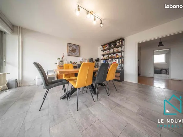 Appartement 5 pièces 121 m²