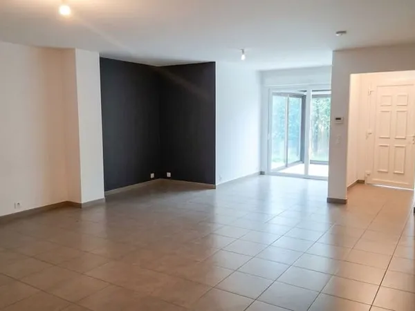 Bureau 95 m²