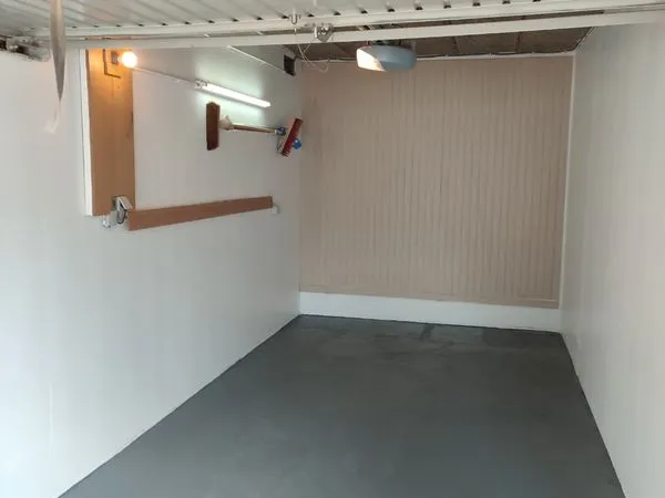 Location Garage box 70 euros