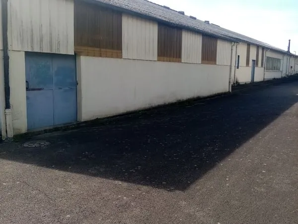 Stationnement Location Le Châtellier   24€