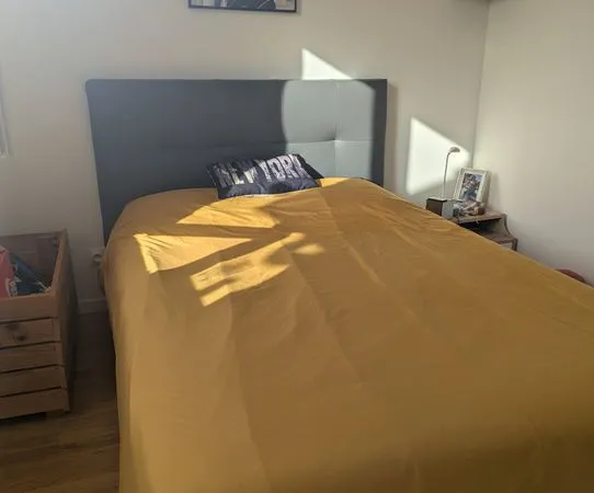Chambre de 12m2 à louer sur Boé