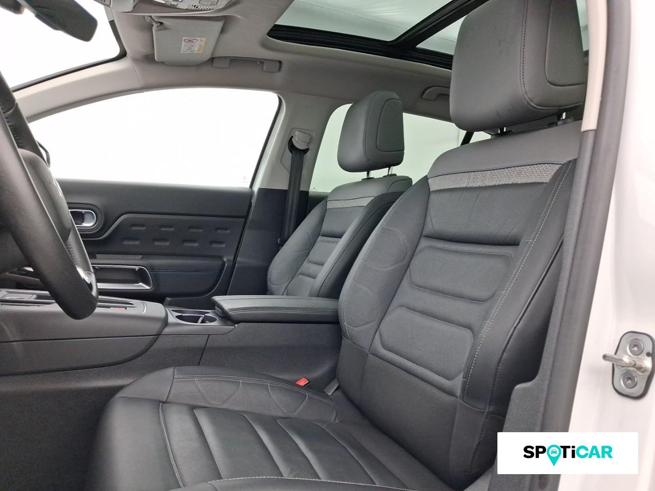 Citroën C5 Aircross hybrid rechargeable 225ch shine pack e-eat8 — photo 9