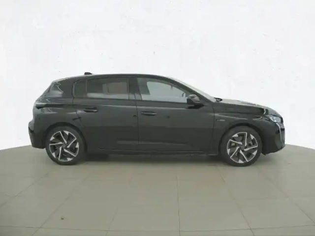 Peugeot 308 phev 180 e-eat8 — photo 4