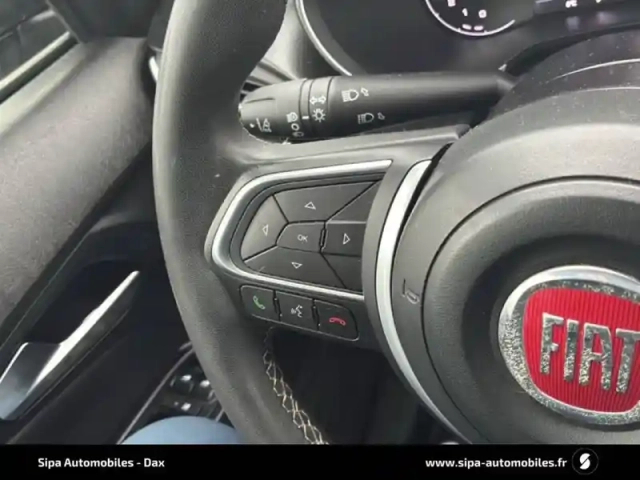Fiat Tipo cross 1.0 firefly turbo 100 ch s&amp;s — photo 24