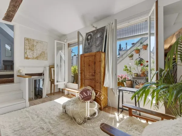 Vente appartement - Paris 4 - Rivoli - 3 chambres - Extérieur - Atypique