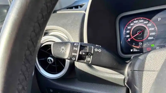 Hyundai Kona electrique 64 kwh - 204 ch — photo 29