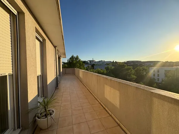 COPERNIC T3 DURANNE TERRASSE PARKING