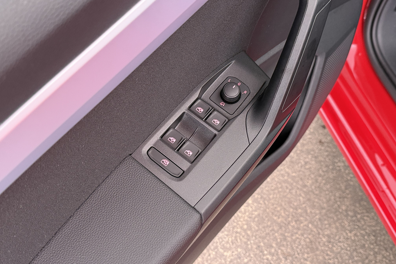 Seat Ibiza — photo 22