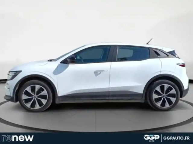 Renault Megane e-tech electric ev60 130ch evolution er super charge — photo 17