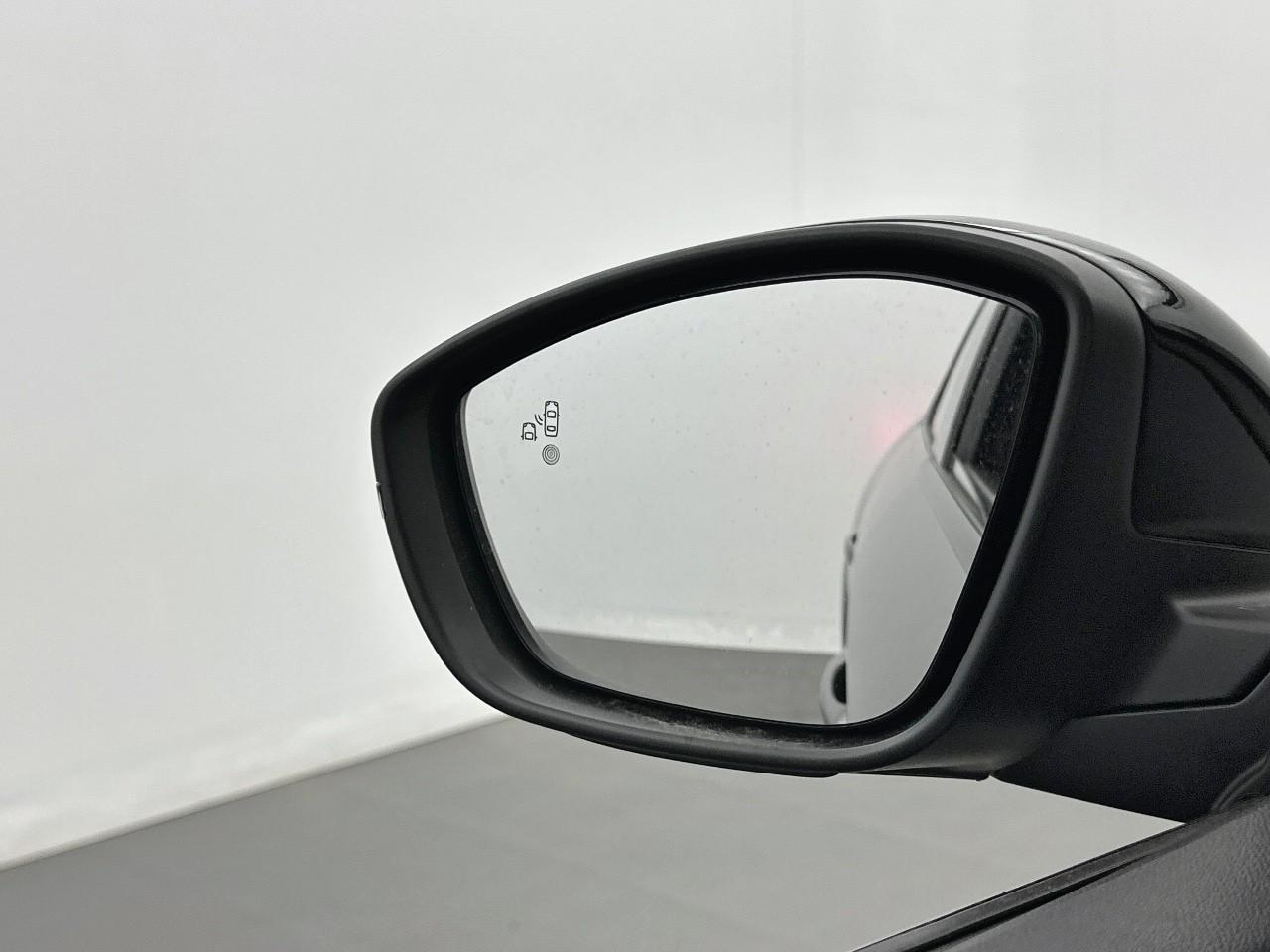 Peugeot 208 bluehdi 100 s&s bvm6 gt — photo 32