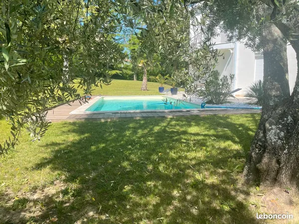 Villa d'exception T7 225 m² (DPE A) - Ramonville Coteaux