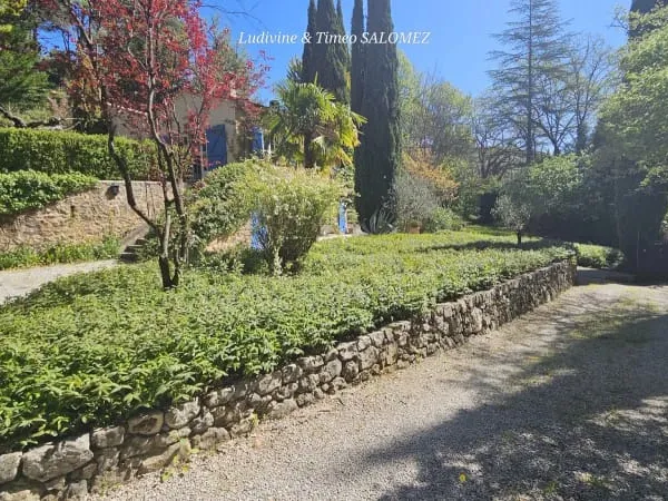 Villa 5 pièces 150 m²
