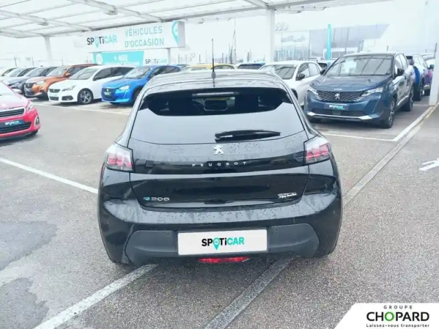 Peugeot 208 electrique 50 kwh 136ch — photo 61