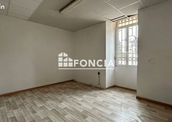 Commercial_premise