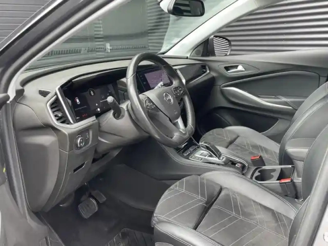 Opel Grandland 1.2 turbo 130ch ultimate bva8 — photo 6