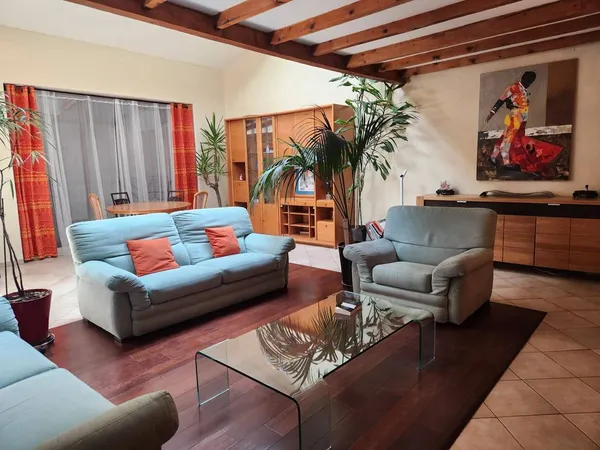 Maison de luxe 7 pièces 248 m²