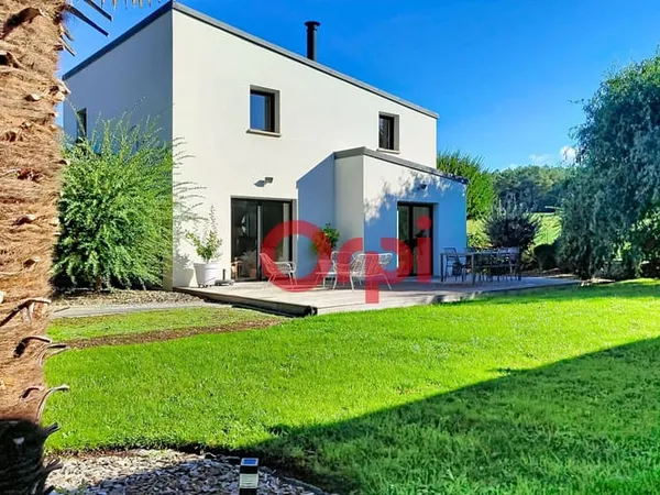 Maison 5 pièces 122 m²