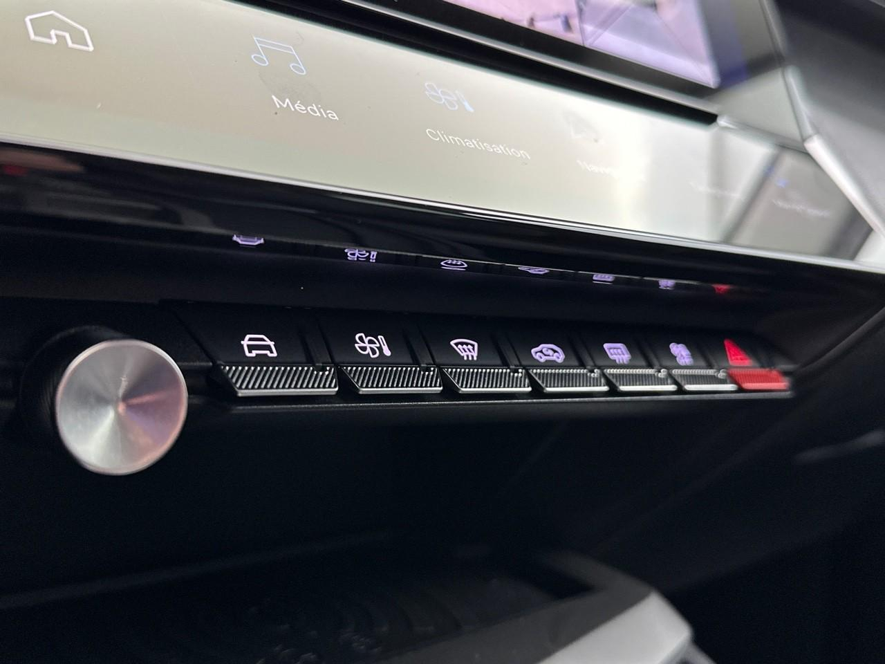 Peugeot 308 hybrid 145 e-dcs6 allure — photo 27