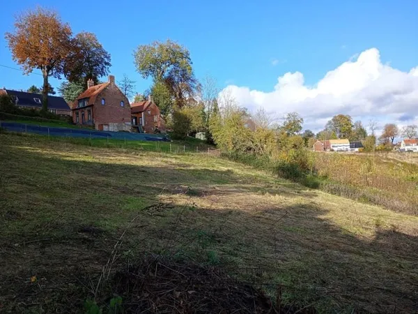 Terrain constructible avec vue !